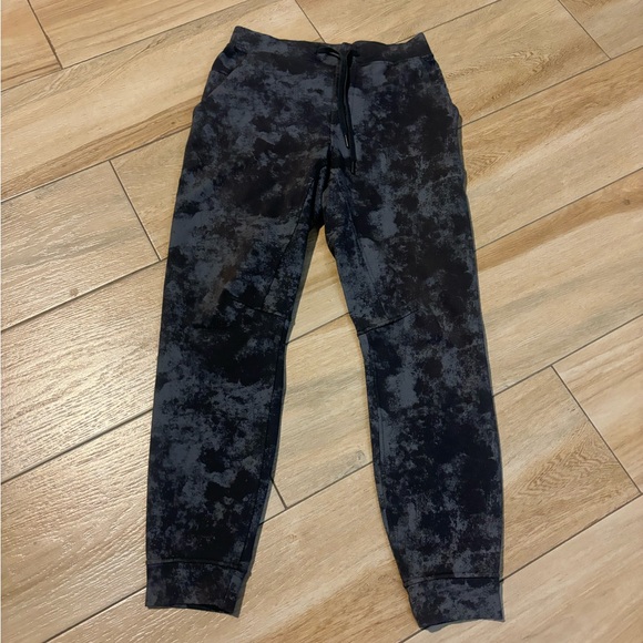 Lululemon City Sweat Jogger - Picture 11 of 11